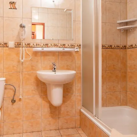 Курортный комплекс Dwor Jur-gast 2*