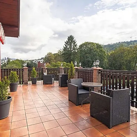 리조트 Dwor Jur-gast