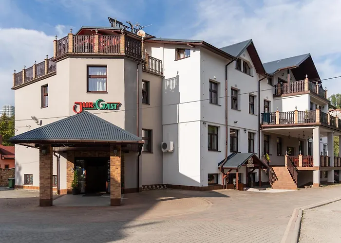 Resort Dwor Jur-gast